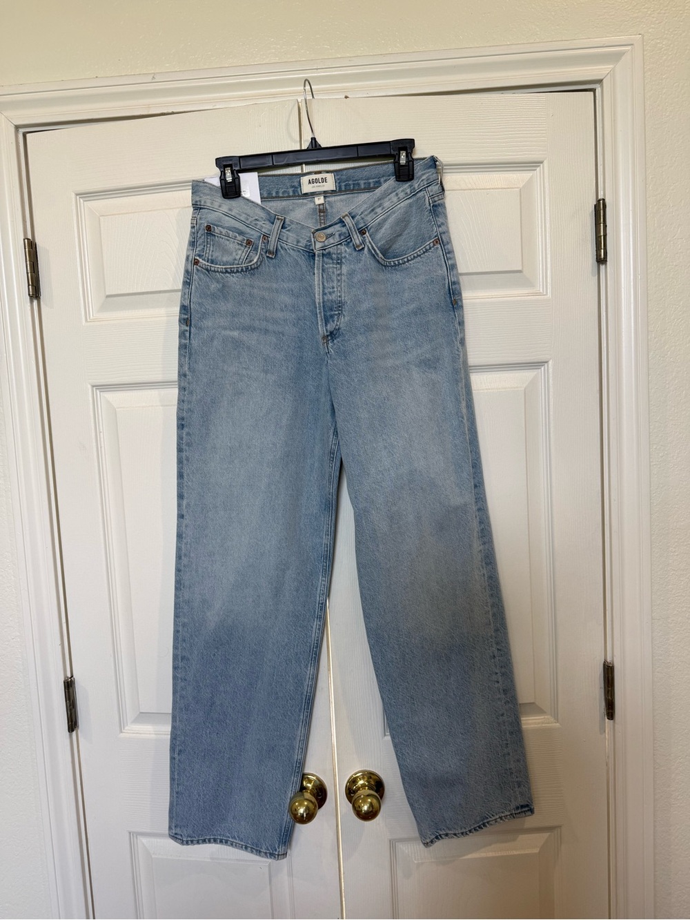 NWT Agolde v waist baggy jeans size 27